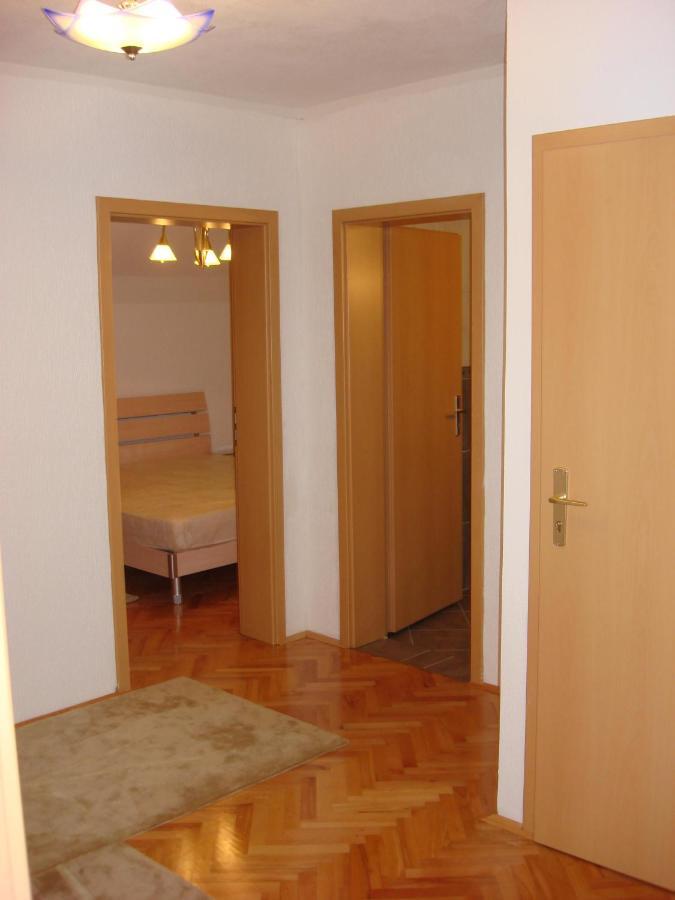 Jani Apartment プリシュティナ エクステリア 写真